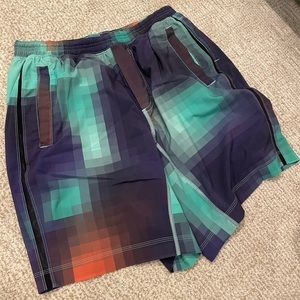 Lululemon Mens THE lines 9inch short